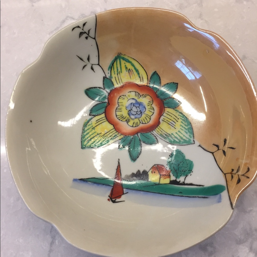 Vintage Painted Bowl stamped Japan